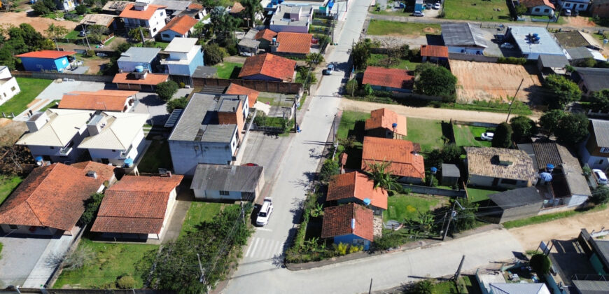 🏡 Oportunidade Única em Garopaba/SC – Duas Casas no Bairro Campo Duna!