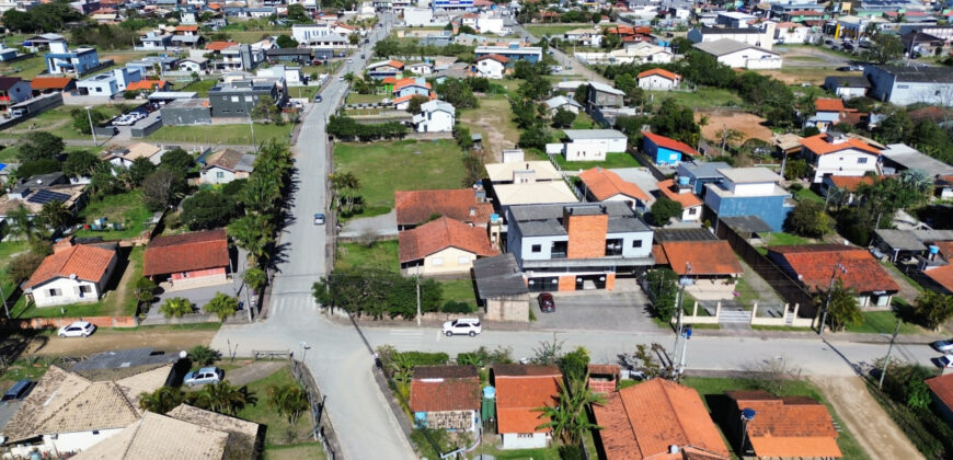 🏡 Oportunidade Única em Garopaba/SC – Duas Casas no Bairro Campo Duna!