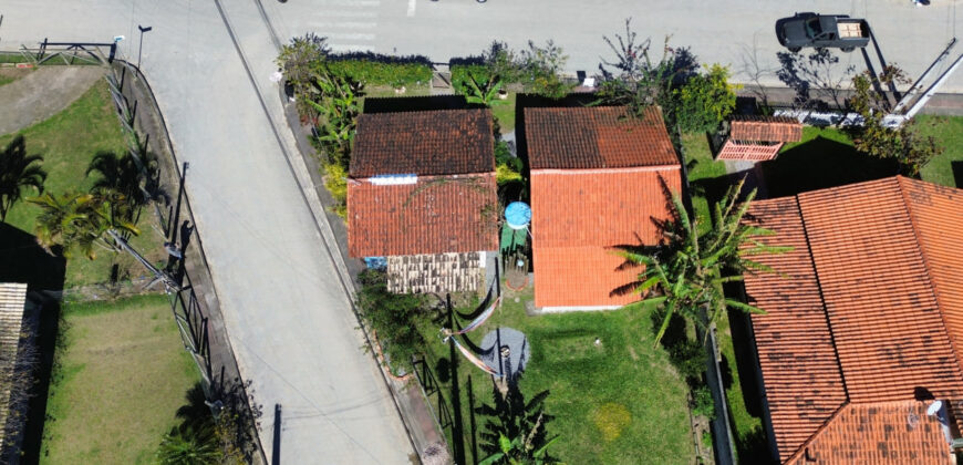 🏡 Oportunidade Única em Garopaba/SC – Duas Casas no Bairro Campo Duna!