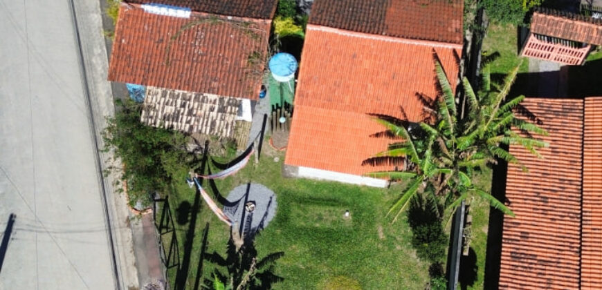 🏡 Oportunidade Única em Garopaba/SC – Duas Casas no Bairro Campo Duna!