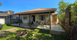 Casa em frente a Lagoa de Ibiraquera, no bairro Alto Arroio, Imbituba/SC