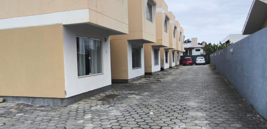 🏡 Apartamento à Venda em Garopaba – SC 🏖️