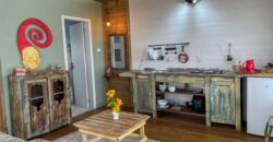 Casa à Venda na Beira da Lagoa Doce – Vista Privilegiada!