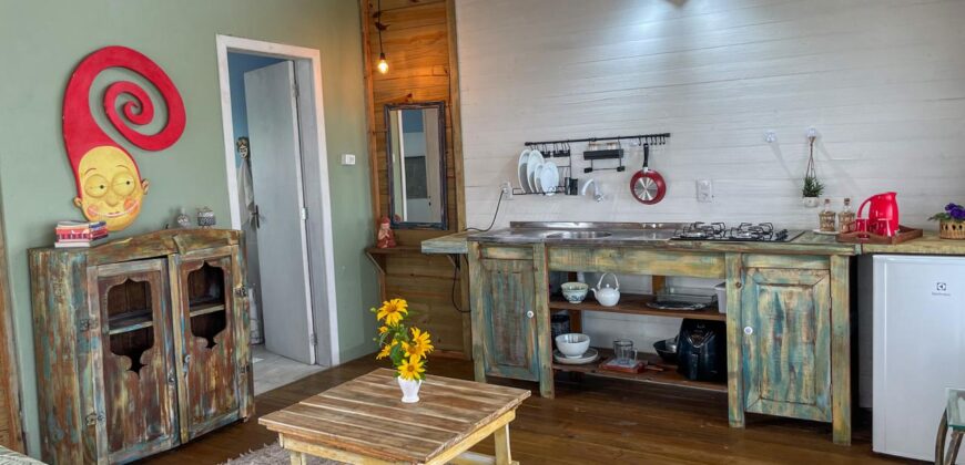 Casa à Venda na Beira da Lagoa Doce – Vista Privilegiada!