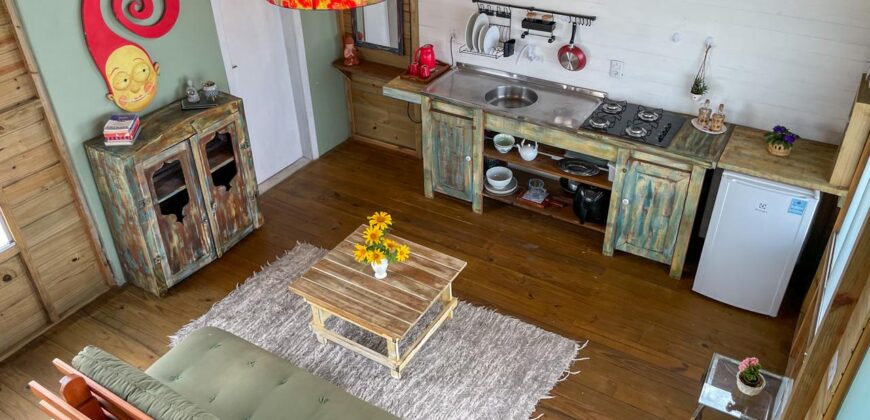 Casa à Venda na Beira da Lagoa Doce – Vista Privilegiada!