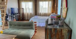 Casa à Venda na Beira da Lagoa Doce – Vista Privilegiada!