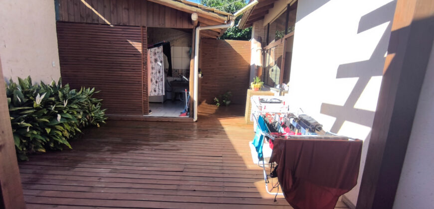 Casa a venda no Alto Arroio, 400 metros da lagoa