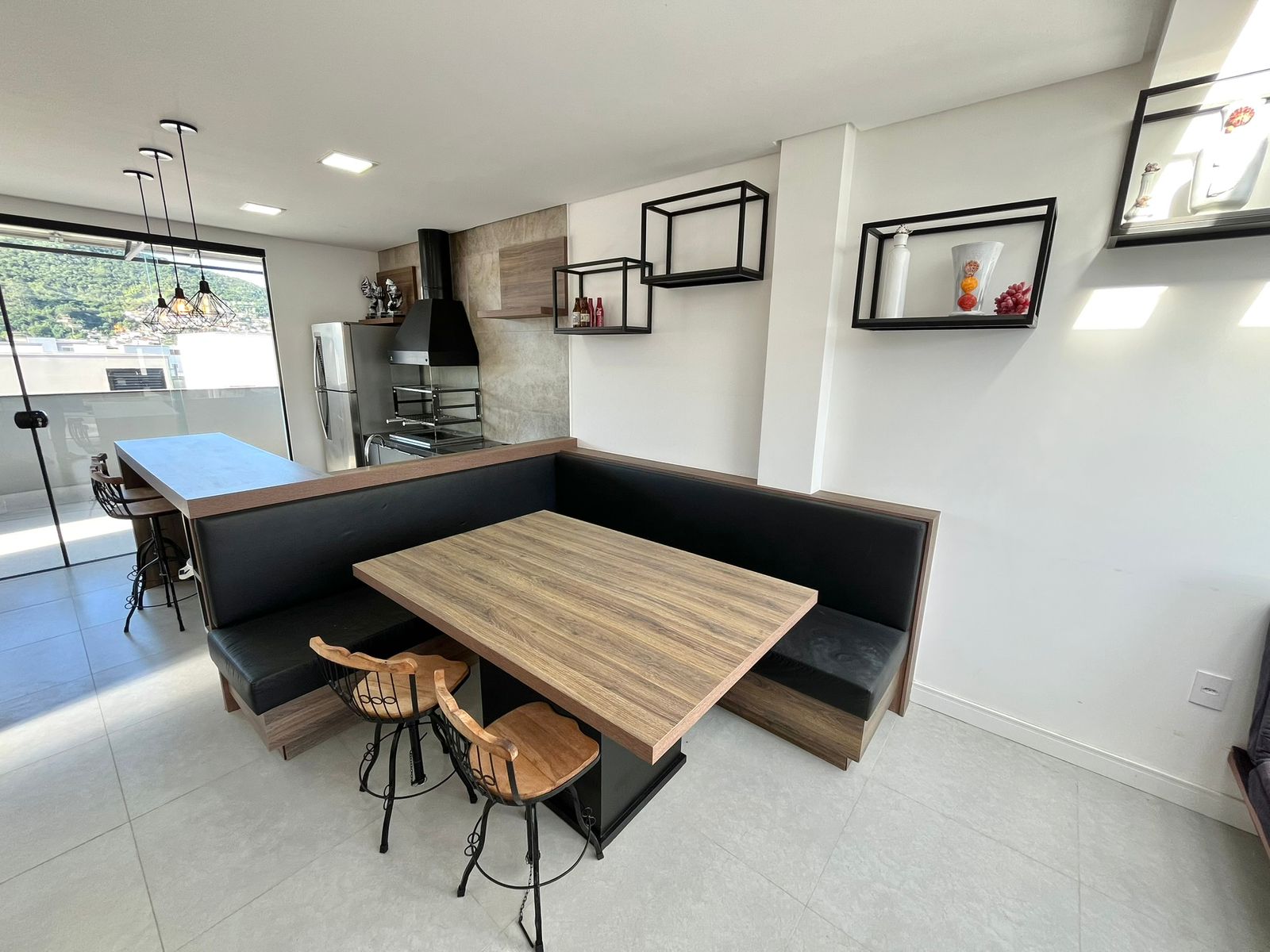 Casa de alto padrão no Garden Condomínio Clube – Deltaville/Biguaçu 