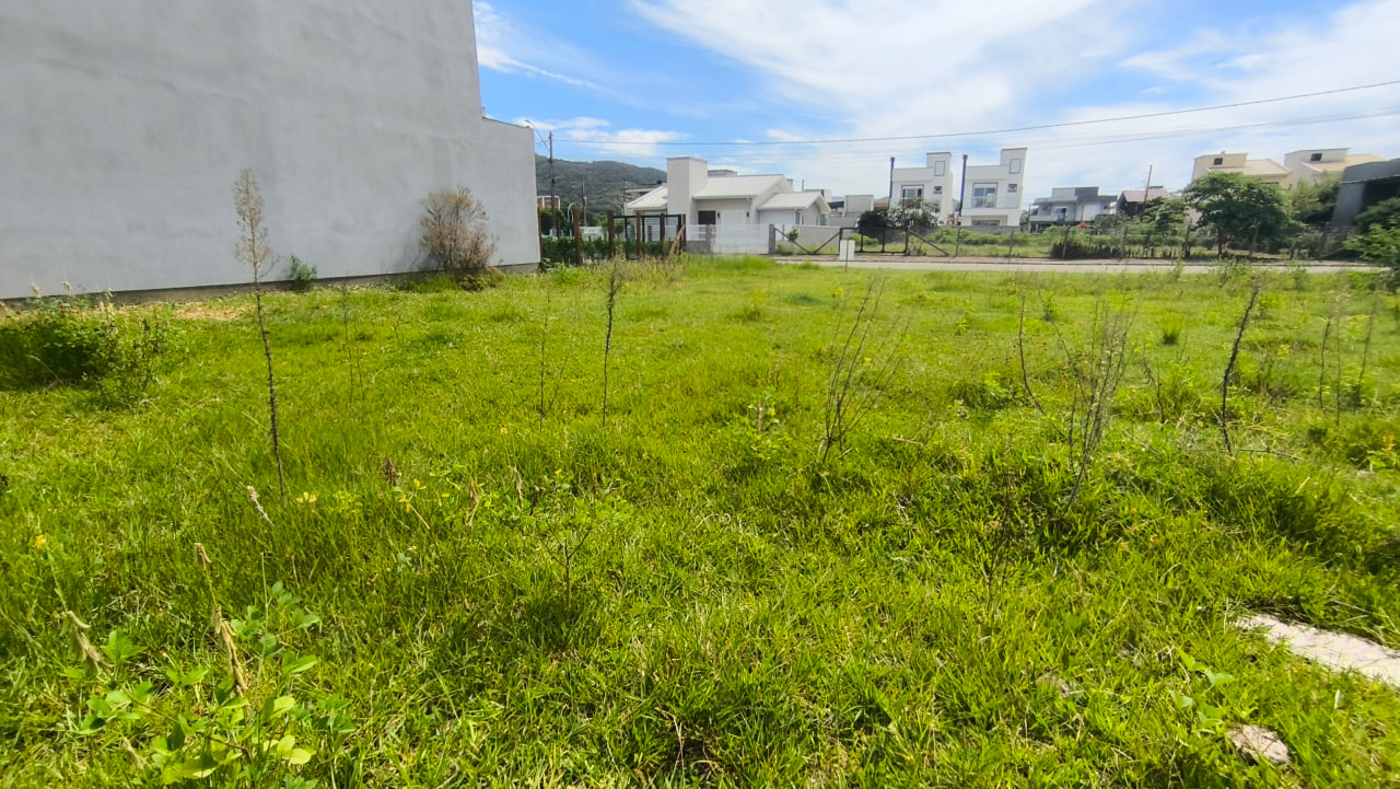 Terreno à venda no loteamento Pedra Branca – Garopaba-SC