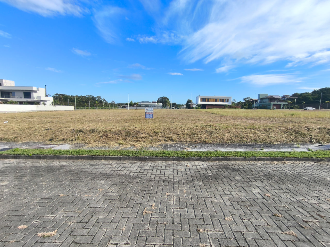Terreno á venda no Condomínio Ho’okipa, Imbituba-SC