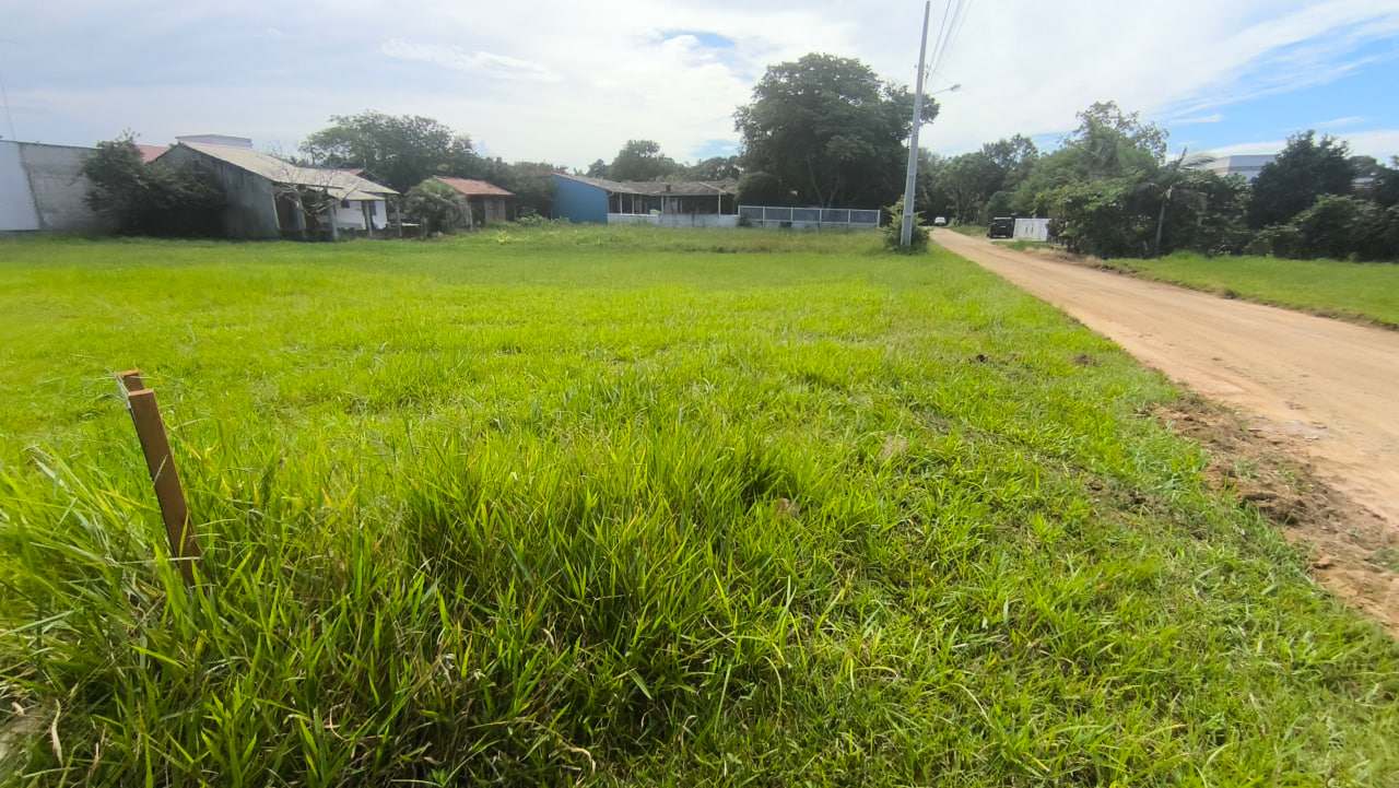 Terreno de esquina à venda em Imbituba – SC