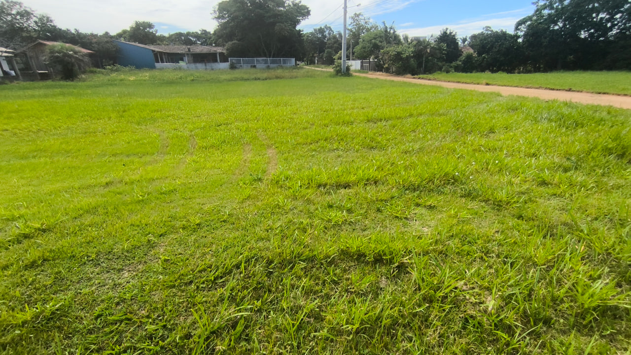 Terreno de esquina à venda em Imbituba – SC