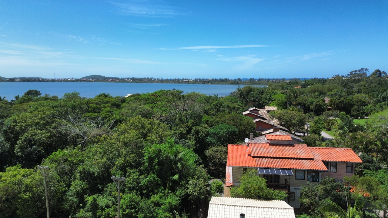 Casa à venda no Condomínio Ibira – Imbituba/SC