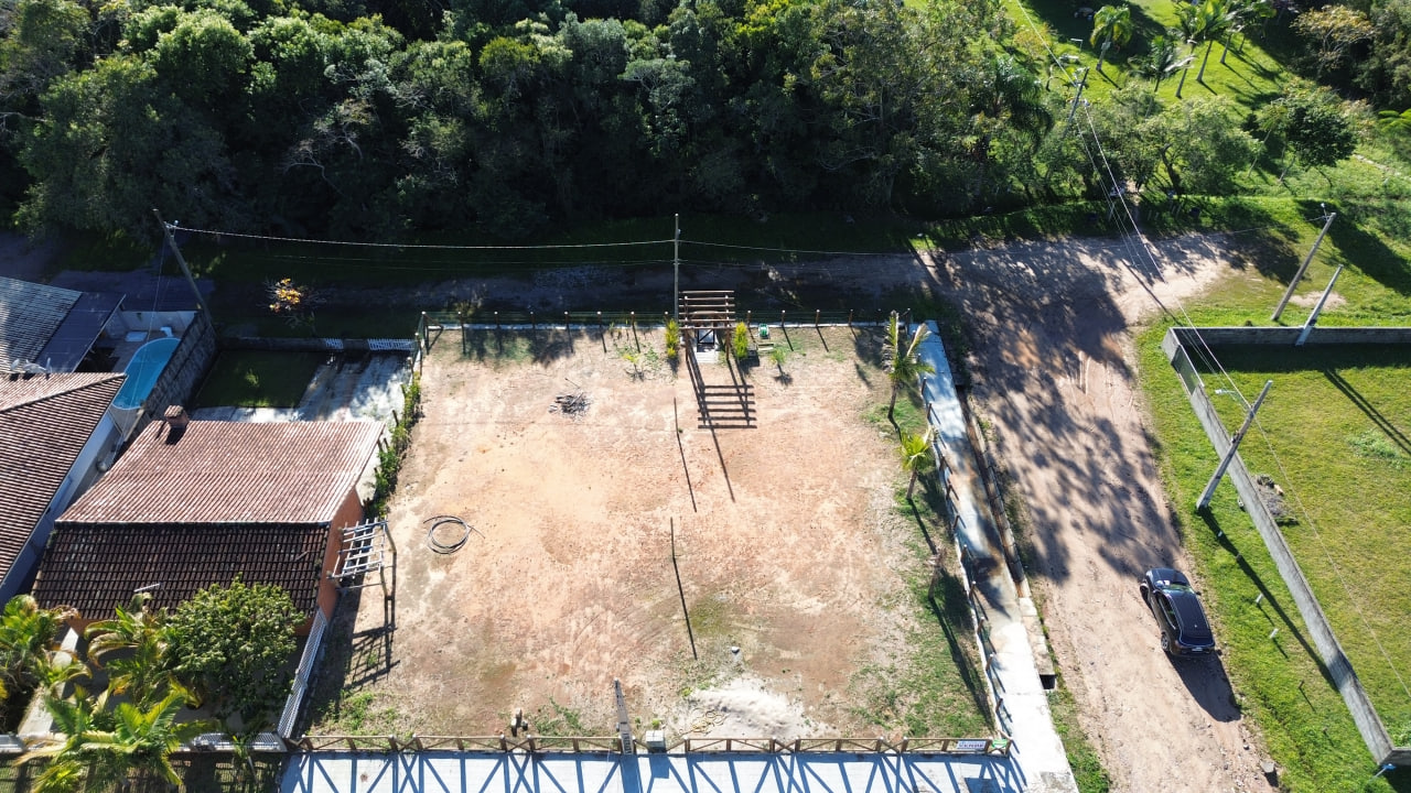 Oportunidade exclusiva á beira da Lagoa de Ibiraquera