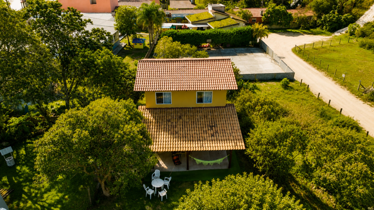 Casa a venda no bairro Arroio, Imbituba-SC